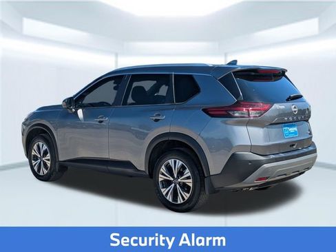 Used 2023 Nissan Rogue SV w/ SV Premium B Package FWD image 4