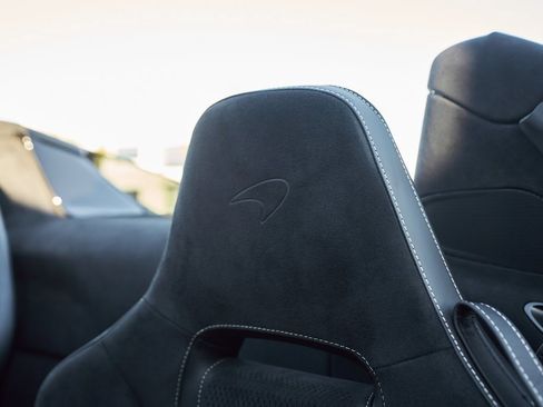 Used 2026 McLaren 750S image 44