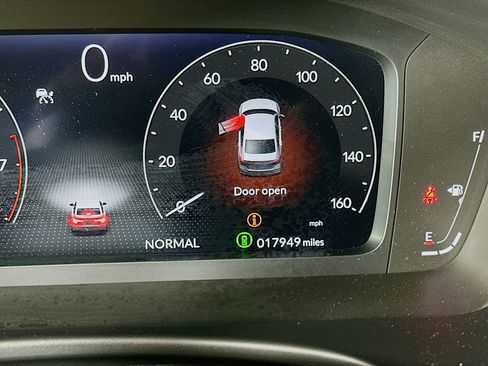 Used 2023 Honda Civic Touring image 19