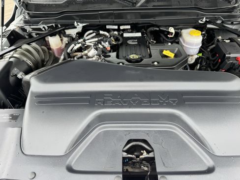Used 2025 RAM 2500 Laramie AWD/4WD image 31