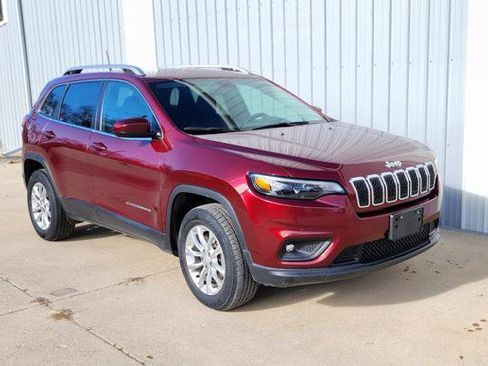 Used 2019 Jeep Cherokee Latitude w/ Cold Weather Group image 5