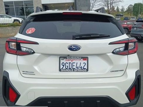 Certified 2024 Subaru Crosstrek 2.0i Premium AWD/4WD image 4