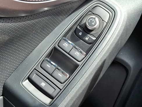 Certified 2023 Subaru Impreza 2.0i Limited image 25