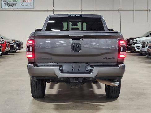 Used 2021 RAM 2500 Laramie w/ Night Edition image 10