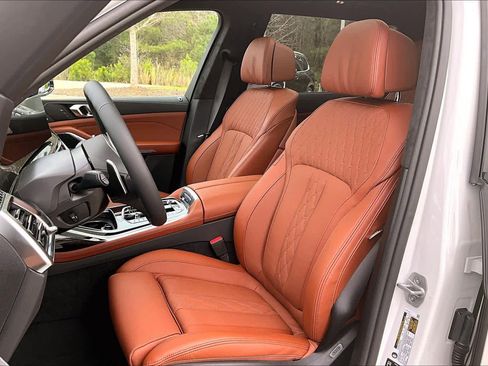 New 2026 BMW X7 xDrive40i w/ M Sport Package image 7