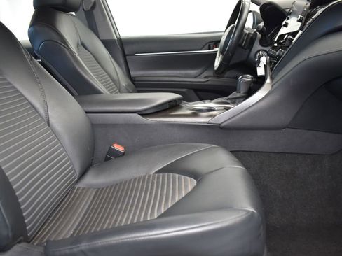 Used 2023 Toyota Camry SE image 25