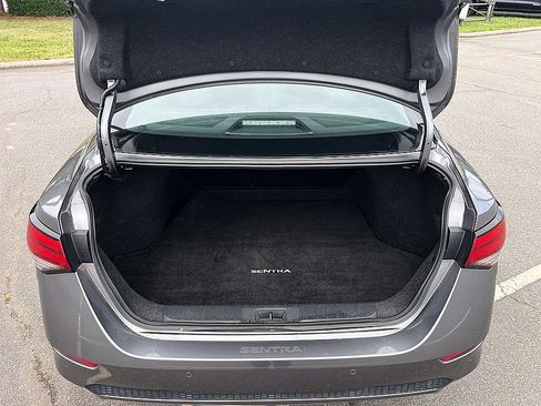 Certified 2023 Nissan Sentra S FWD image 15