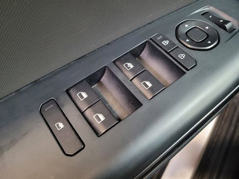 Used 2025 Kia K4 FWD image 27