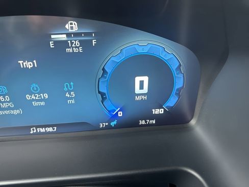 Used 2025 Ford Bronco Badlands image 24