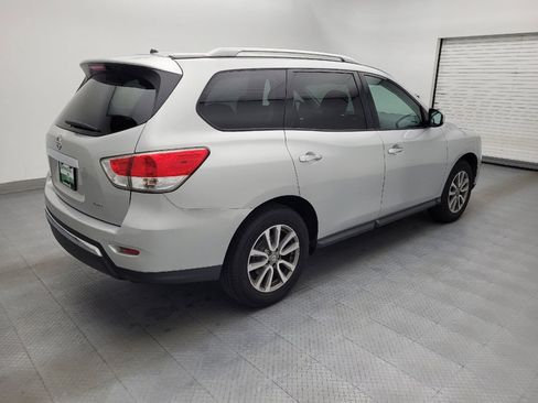 Used 2016 Nissan Pathfinder S AWD/4WD image 10