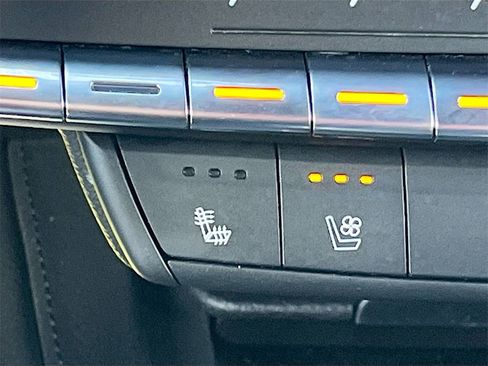 Used 2020 Cadillac XT4 Sport image 20