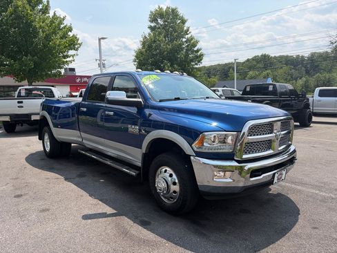 Used 2017 RAM 3500 Laramie AWD/4WD image 4