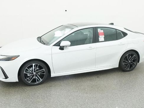 New 2026 Toyota Camry XSE FWD image 2