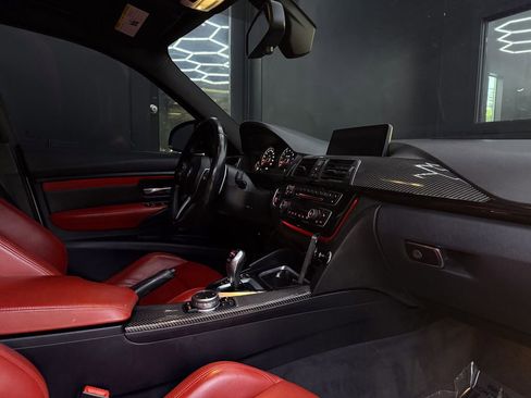 Used 2016 BMW M3 RWD image 27