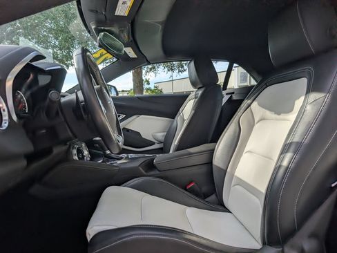 Used 2023 Chevrolet Camaro LT w/ Technology Package RWD image 13