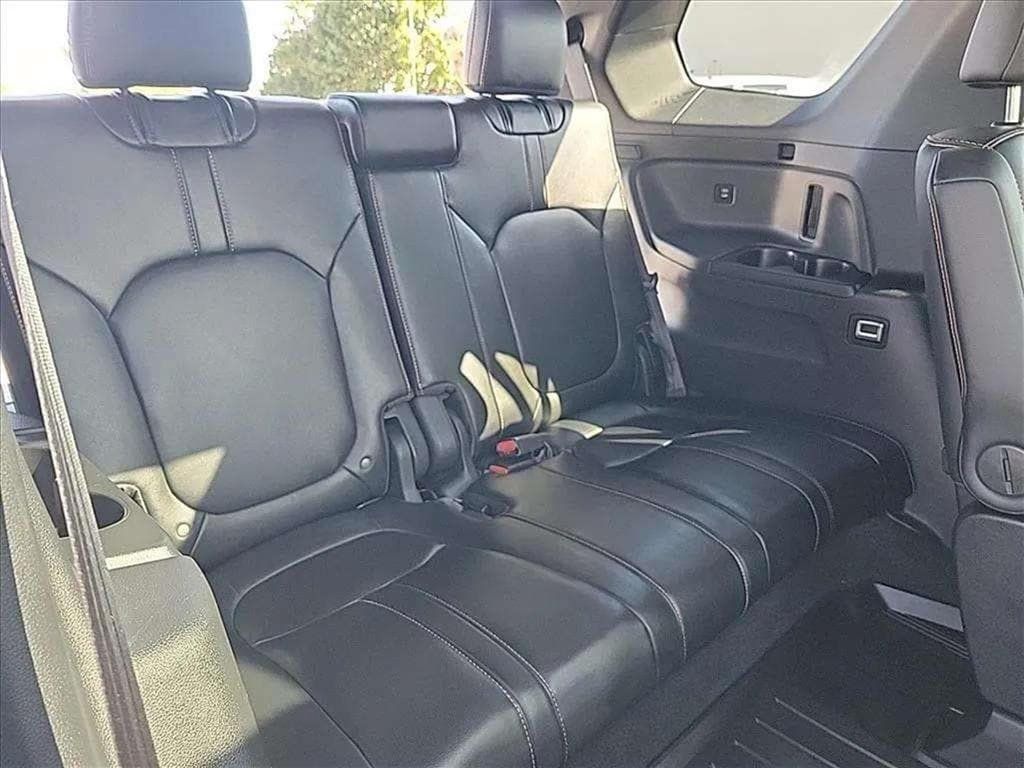 Used 2024 Honda Pilot TrailSport image 30