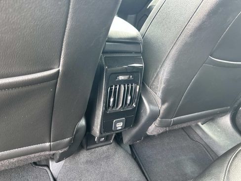 Used 2025 Jeep Compass Limited AWD/4WD image 23