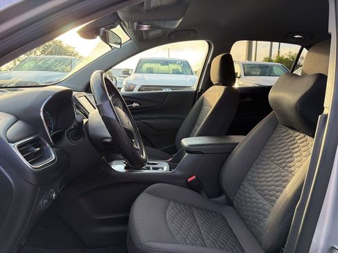 Used 2021 Chevrolet Equinox LT FWD image 7