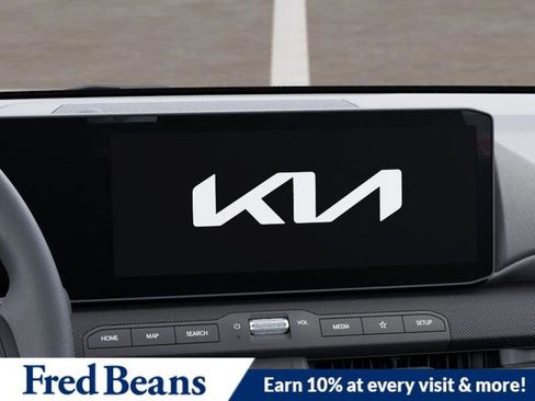 New 2025 Kia K4 LXS image 21