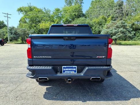 Used 2021 Chevrolet Silverado 1500 RST w/ Convenience Package II AWD/4WD image 6