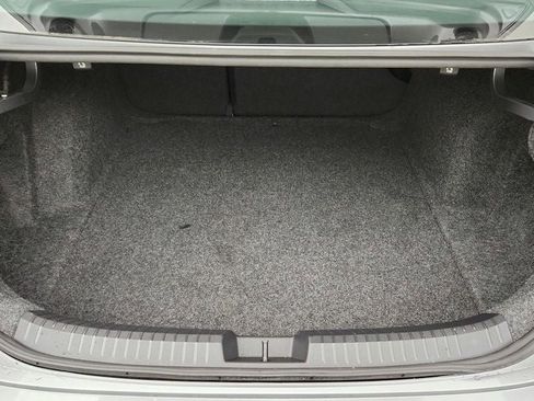 Used 2024 Volkswagen Jetta SE image 23