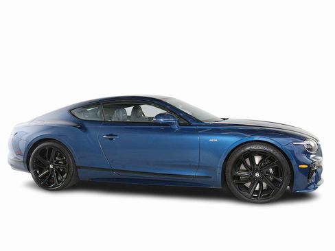 Used 2025 Bentley Continental GT Speed image 14