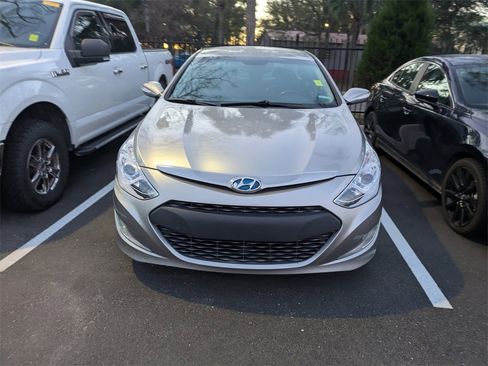 Used 2013 Hyundai Sonata Limited image 2