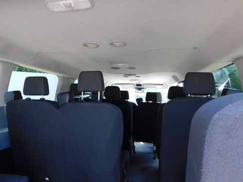 Used 2018 Ford Transit 350 XL RWD image 34