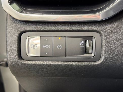 New 2026 GMC Acadia Elevation w/ Elevation Premium Package FWD image 32