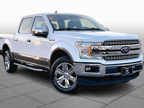 Used 2020 Ford F150 Lariat image 2