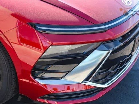 Certified 2025 Hyundai Sonata SEL FWD image 12