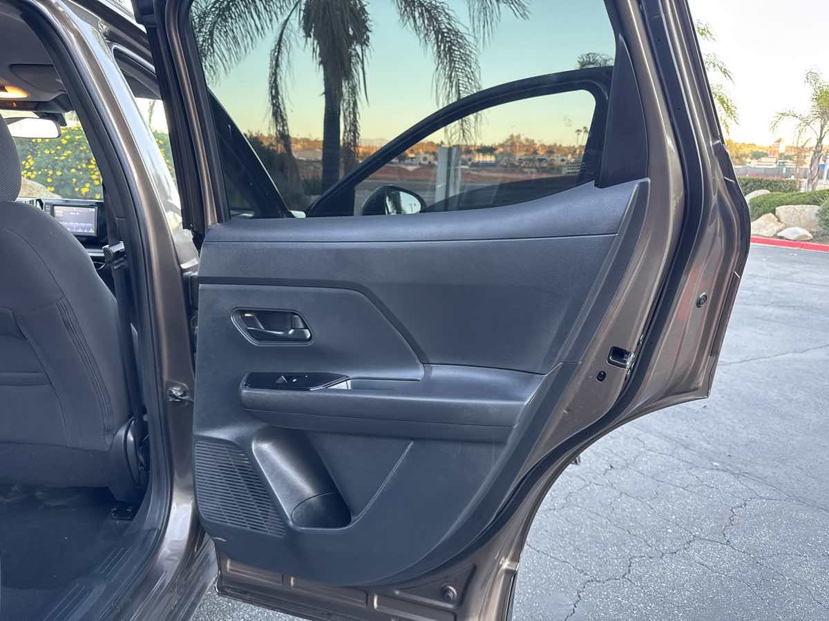 Used 2025 Nissan Kicks S w/ Charging Package FWD image 26