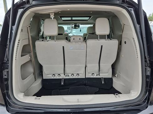 Used 2019 Chrysler Pacifica Touring-L Plus w/ Advanced Safetytec Group image 31