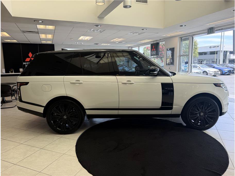 Used 2018 Land Rover Range Rover HSE AWD/4WD image 4