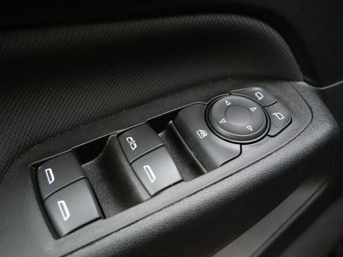 Used 2023 Chevrolet Equinox RS AWD/4WD image 19