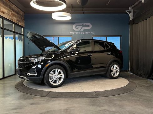 Used 2022 Buick Encore GX Preferred w/ Cold Weather Comfort Package FWD image 24