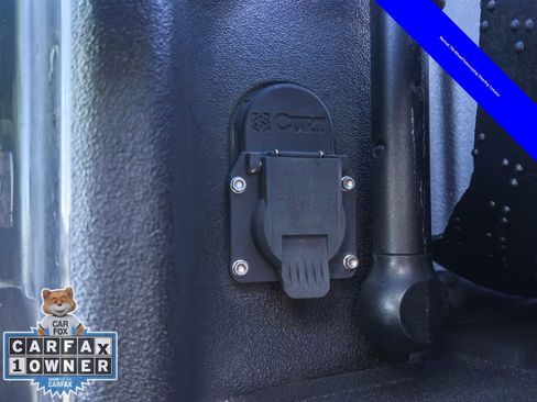 Used 2023 GMC Sierra 2500 Denali w/ Denali Black Diamond Edition image 25