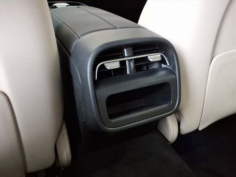 New 2026 Mercedes-Benz E 450 4MATIC Sedan image 19