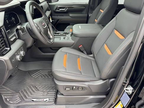 New 2026 GMC Sierra 2500 AT4 w/ AT4 Premium Plus Package AWD/4WD image 8