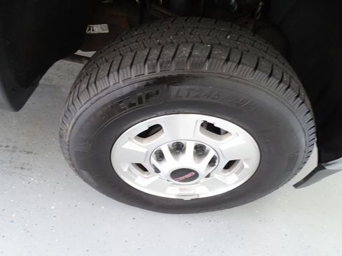 Used 2019 GMC Sierra 2500 4x4 Crew Cab image 25