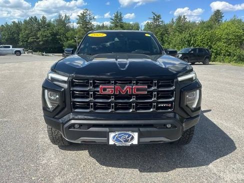 Used 2023 GMC Canyon AT4 AWD/4WD image 2