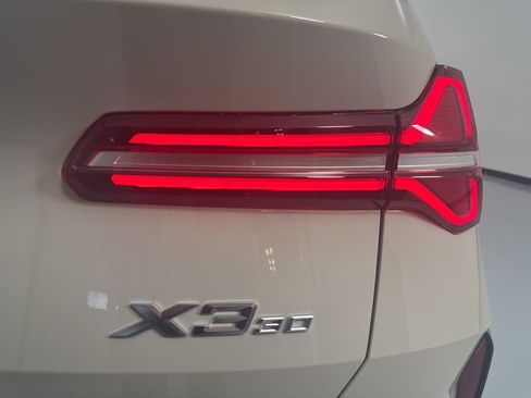 New 2026 BMW X3 xDrive30 w/ Premium Package AWD/4WD image 7