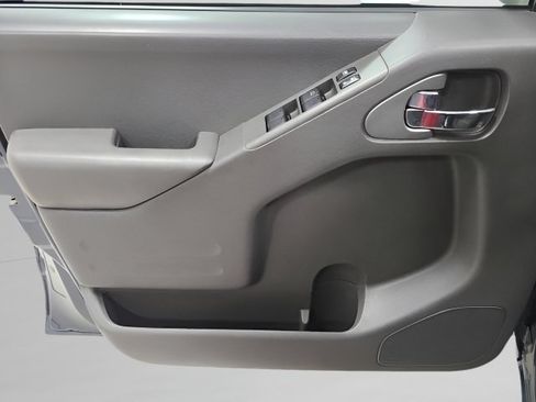 Used 2016 Nissan Frontier PRO-4X AWD/4WD image 20