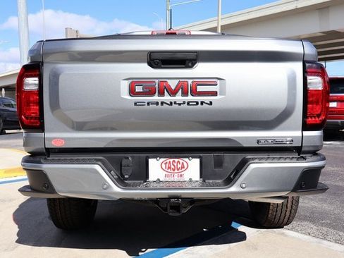 New 2026 GMC Canyon Elevation w/ Convenience Package image 5