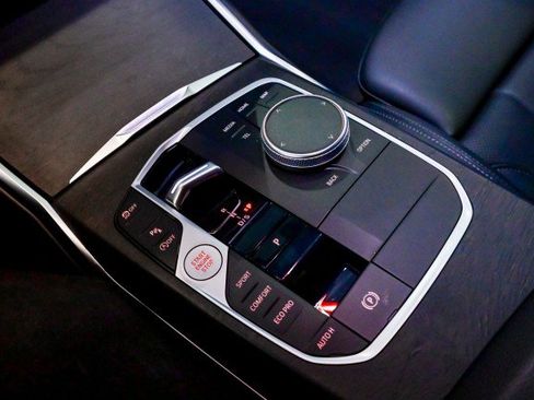 Used 2023 BMW 330i xDrive Sedan w/ Driving Assistance Package image 30