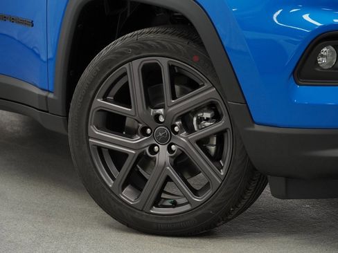 New 2026 Jeep Compass Latitude image 4