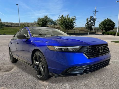 New 2025 Honda Accord Sport image 9