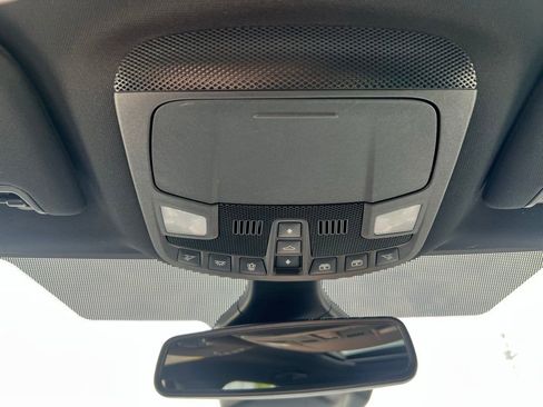 Used 2024 Ford Edge ST-Line w/ Class II Trailer Tow Package AWD/4WD image 25