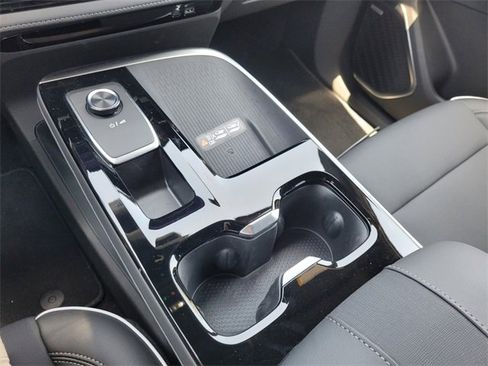 New 2025 Buick Enclave Preferred w/ Super Cruise Package image 24