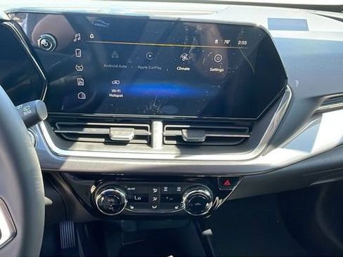 New 2026 Chevrolet Trax ACTIV FWD image 15